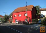 Cerknica gostinski lokal 375 m2