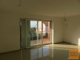 Malinska- apartman sa garažom i pogledom na more! (s1709)