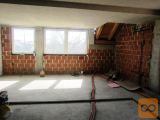 Ig 4 in večsobno 135,7 m2