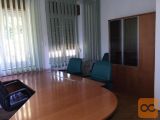 Sežana center pisarna 61 m2