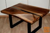 Kavna/klubska mizica Black River (Epoxy)