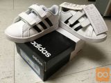 OBUTEV/TENISKE ADIDAS GRAND COURT I št.26